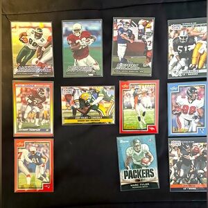 11 ASSORTED NFL FOOTBALL TRADING CARDS